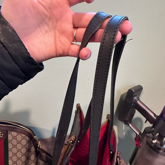 Louis Vuitton MM Monogram Tote - Picture 10 of 10